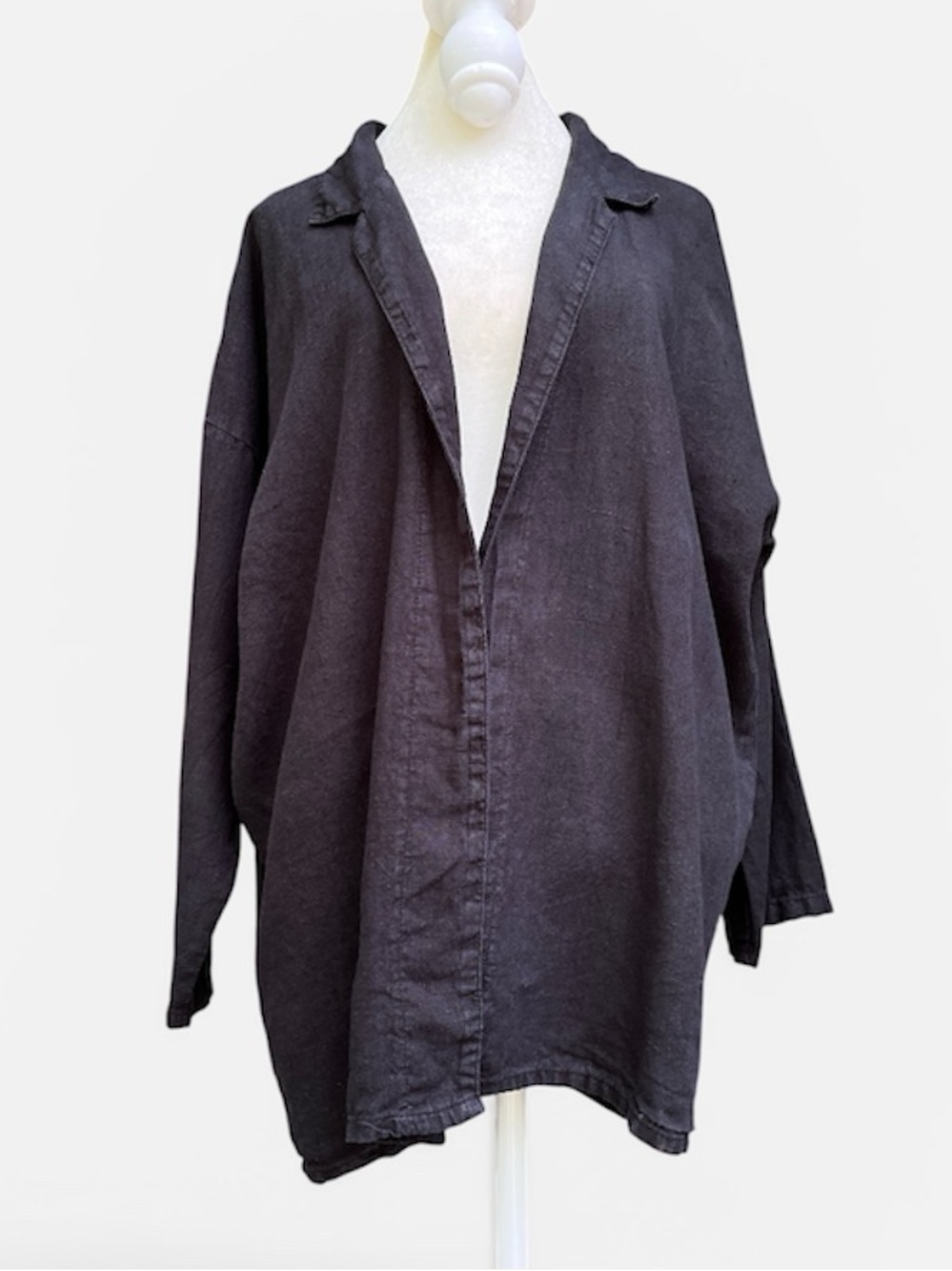 Match Point 100% Linen Open Front Shirt/Jacket in Black